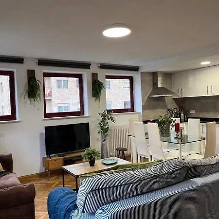 Apartment Duplex Laranitasalmantina *